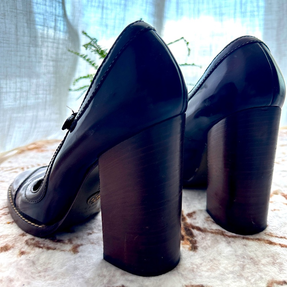 Authentic used Dolce & Gabbana high heel shoes